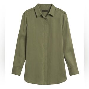 Banana Republic Parker Tunic Fit Olive Button-Up